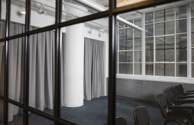 Sound-Absorbing-Curtains